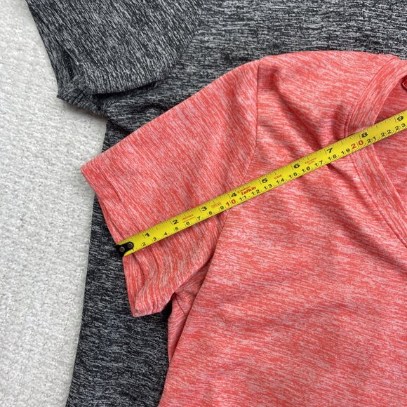 Lot x2 Bulk Under Armour Heat Gear Top Loose Shirt Women’s Sz M Activewear Read - Picture 7 of 10
